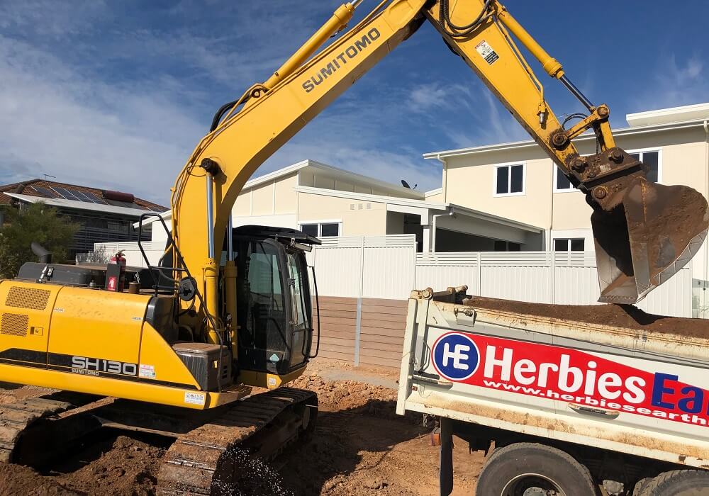 1214 Tonne Excavator Hire Brisbane Herbies Earthmoving Plant Hire