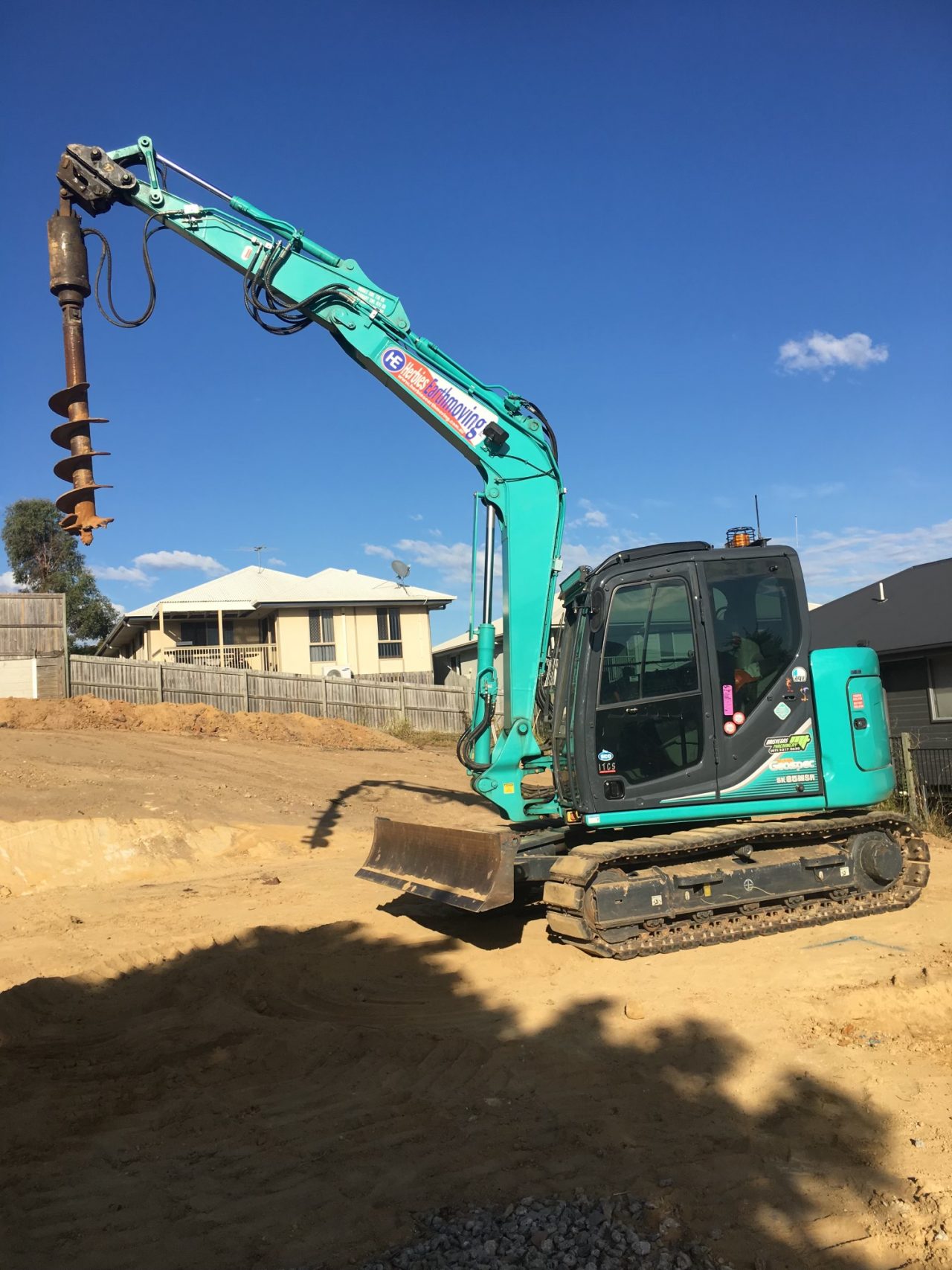Plant & Equipment Hire Brisbane - Herbies Earthmoving